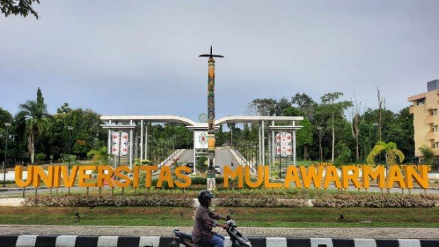 Menjelajahi Prestasi 13 Kampus Terbaik di Kalimantan Timur