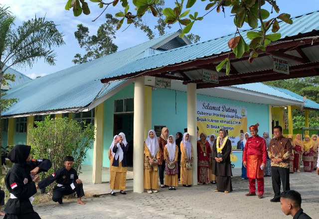 Menjelajahi 13 SMA Terbaik di Provinsi Kepulauan Riau 2024